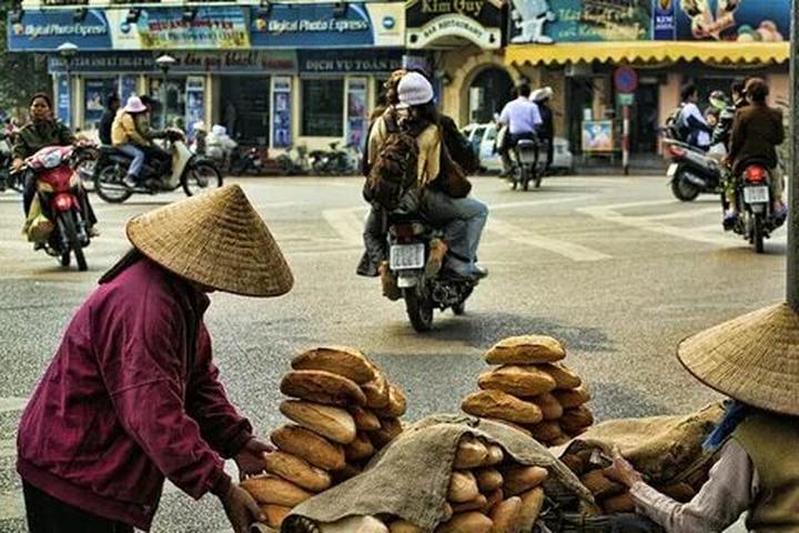 Nội dung: Trong một bóng mát trong mùa hè nóng bỏng, một cột mốc trong lịch sử nhạc