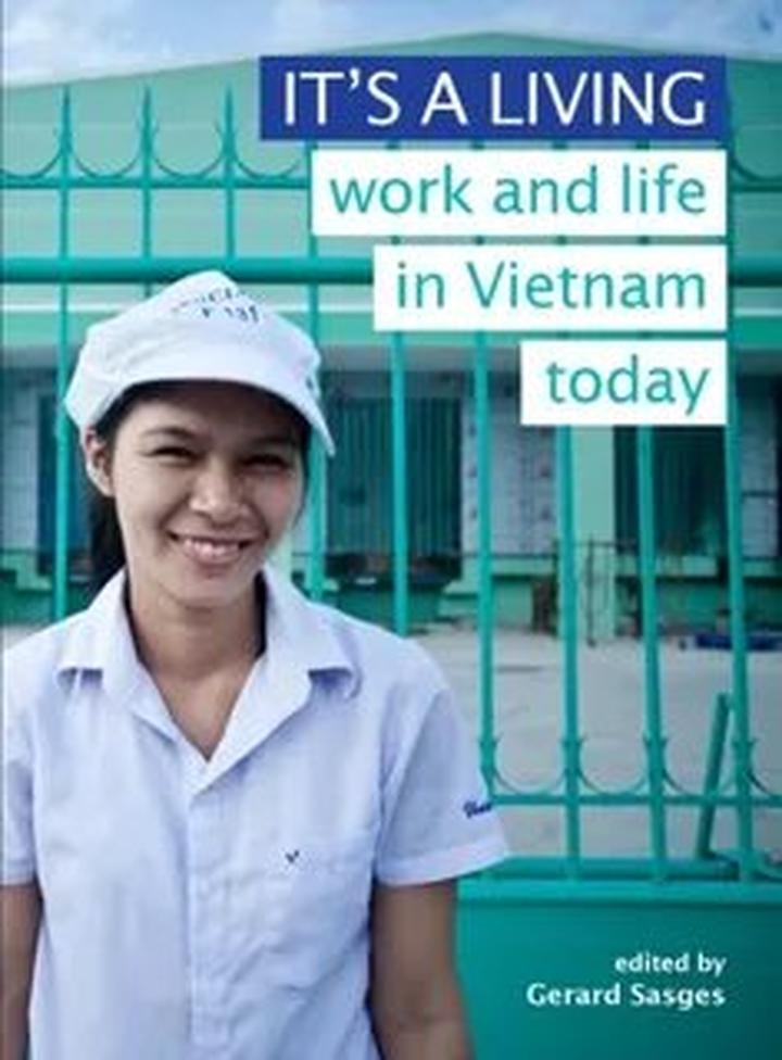 1. Áo hai dây bản mảnh: Áo hai dây bản mảnh tuy nhiên là một trong những mẫu áo khó